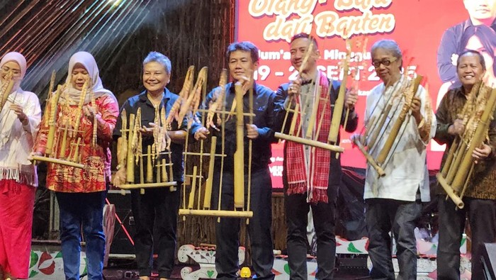 Legislator PDIP Komitmen Majukan Kebudayaan Banten ke Kancah Dunia Legislator PDIP Komitmen Majukan Kebudayaan Banten ke Kancah Dunia